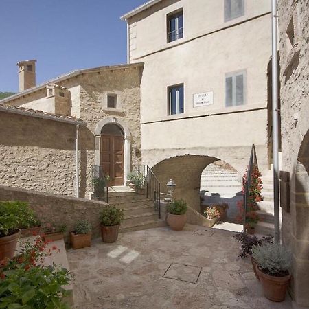 فندق Castello Di Postignano Sellano المظهر الخارجي الصورة